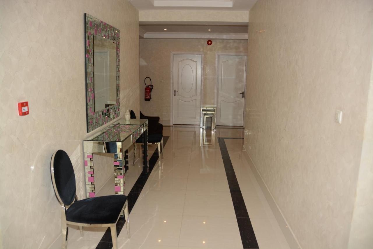 Hotel Amaritsah Brazzaville Esterno foto