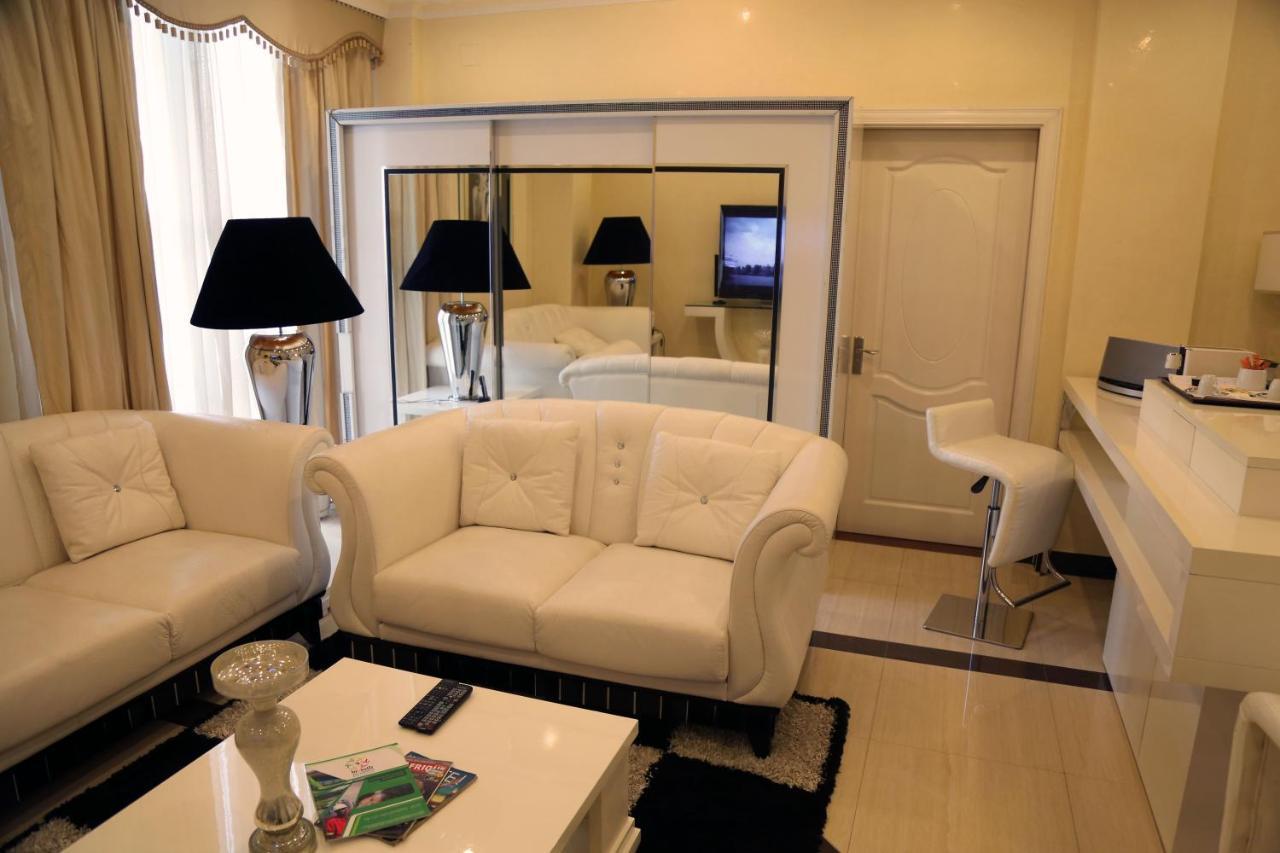 Hotel Amaritsah Brazzaville Esterno foto